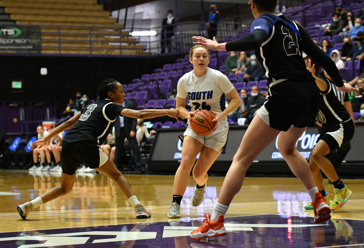 Benson South Medford girls basketball Taylor Balkom 22